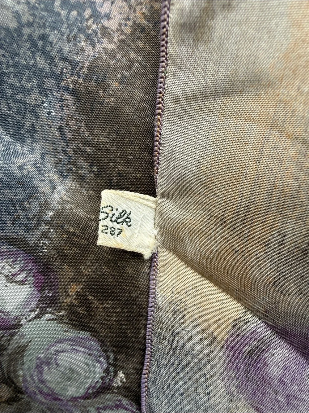 Echo 13”x42” eyelash
